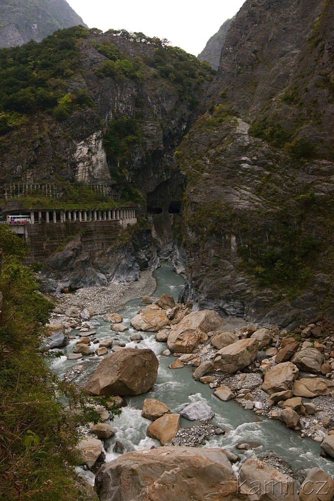 img00006.jpg