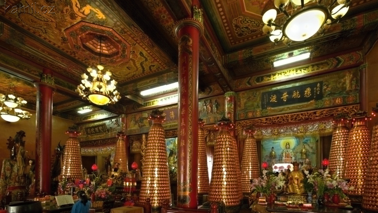 img00019.jpg