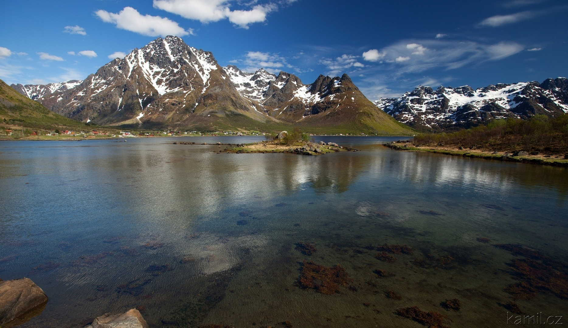 img00015.jpg