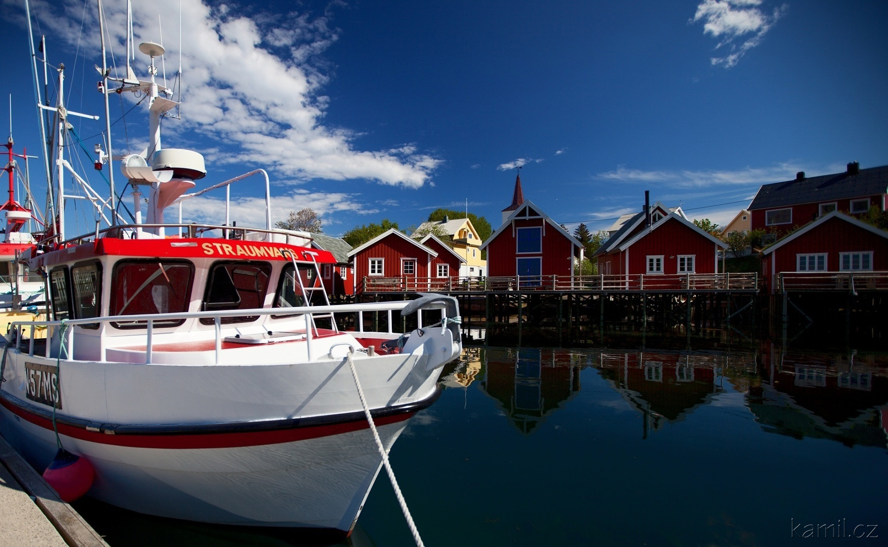 img00037.jpg